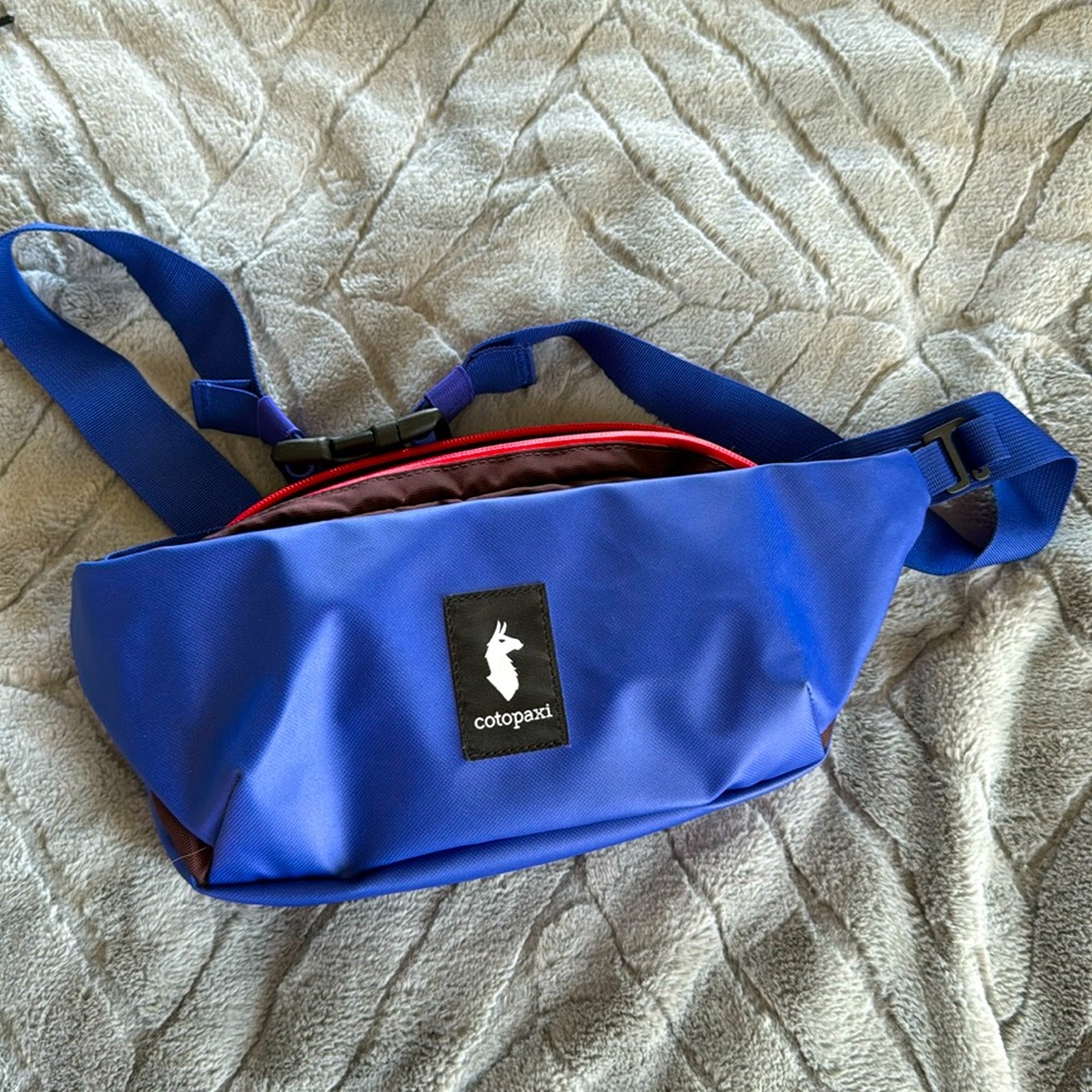 Cops 2L Hip Pack